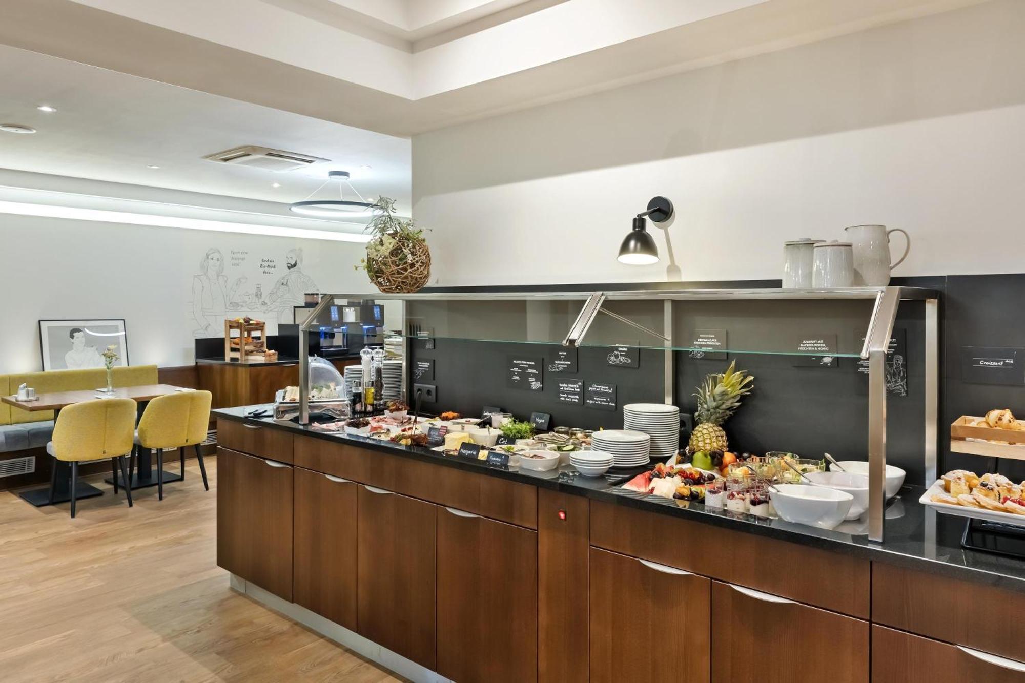 Hotel Rathauspark Wien, A Member Of Radisson Individuals Viena Exterior foto