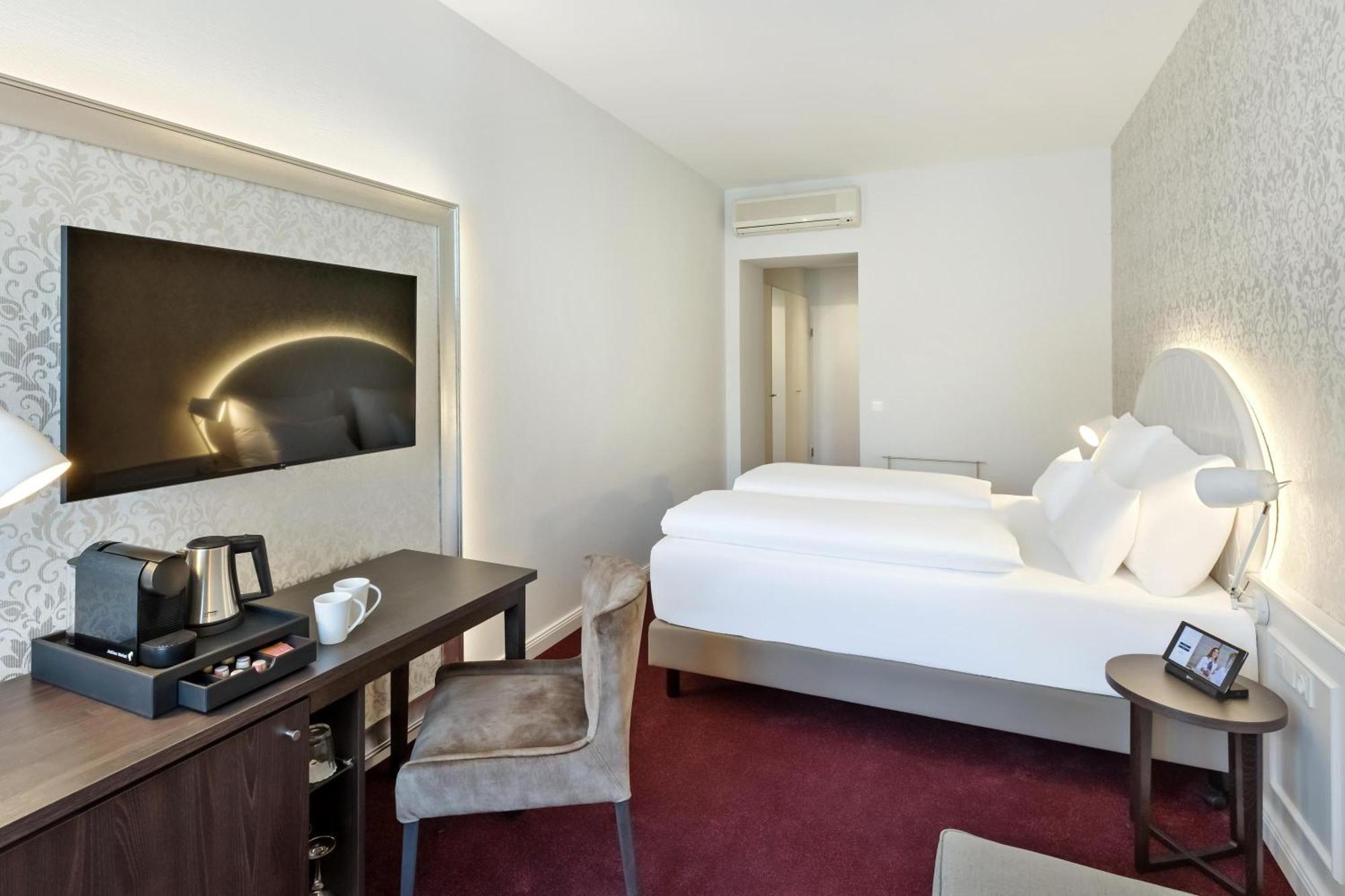 Hotel Rathauspark Wien, A Member Of Radisson Individuals Viena Exterior foto