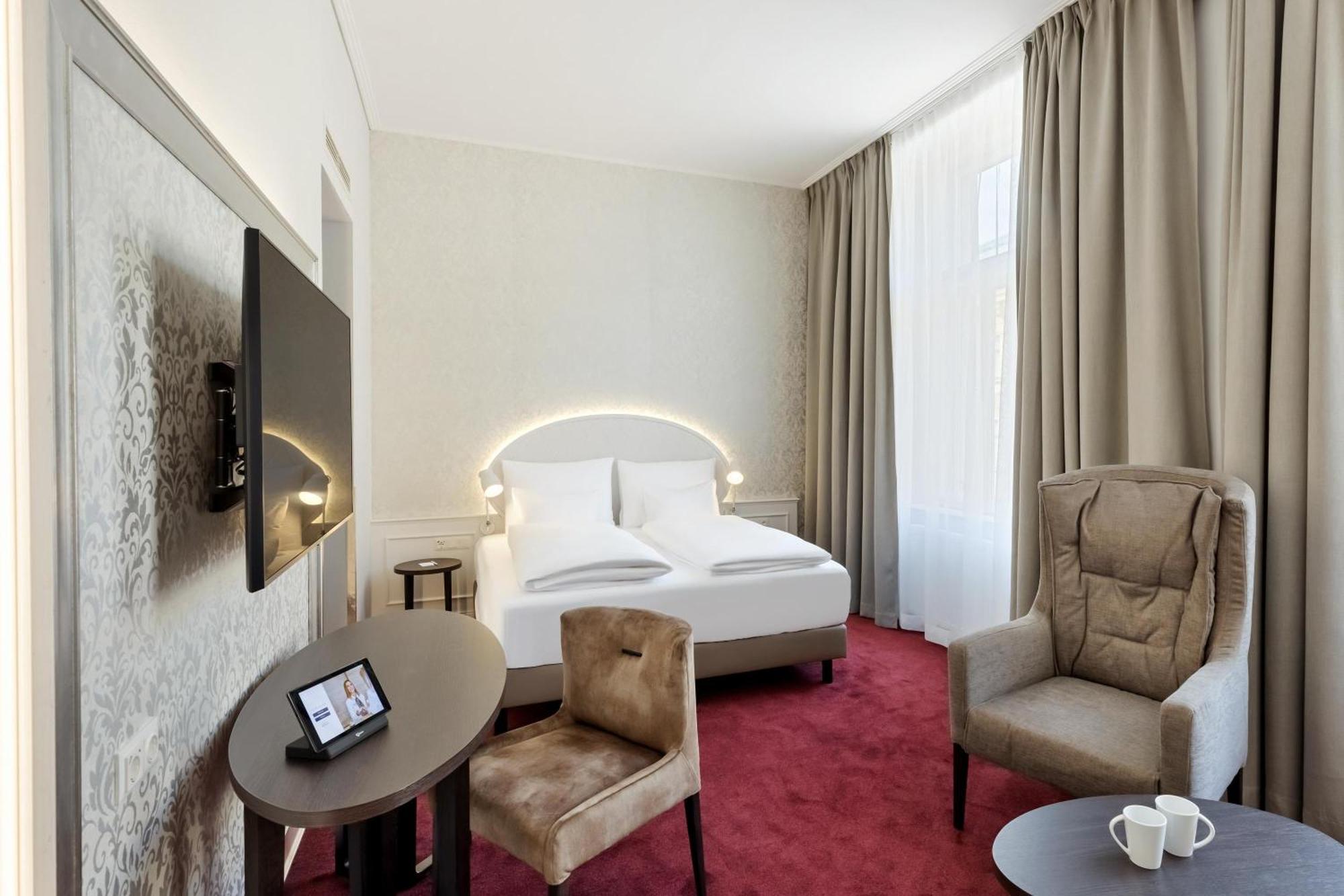 Hotel Rathauspark Wien, A Member Of Radisson Individuals Viena Exterior foto